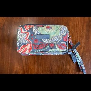 Vera Bradley nomadic floral all in one crossbody